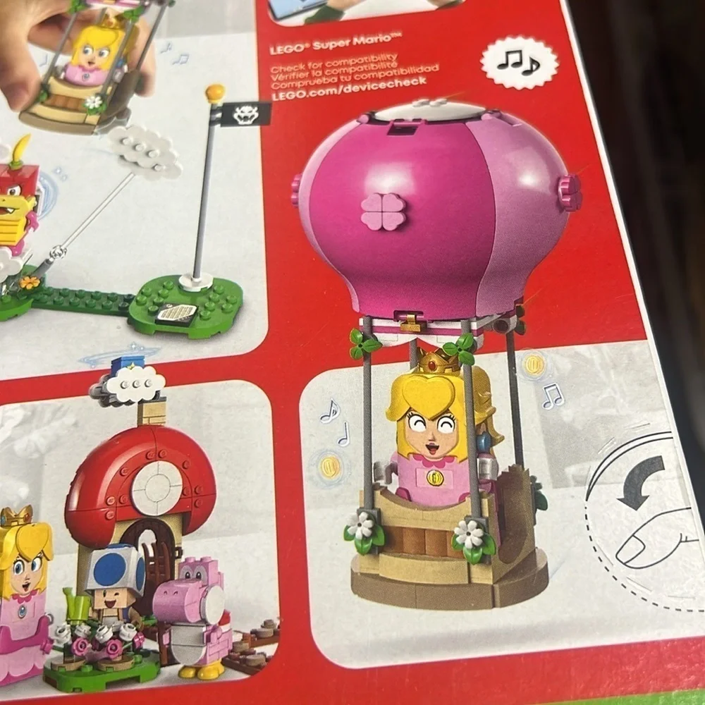 LEGO Super Mario Peach's Garden Balloon Ride Expansion Set 71419 with Pom Pom